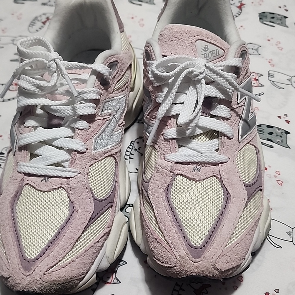 New Balance Women's Pink and Cream Sneakers - Picture 2 of 7
